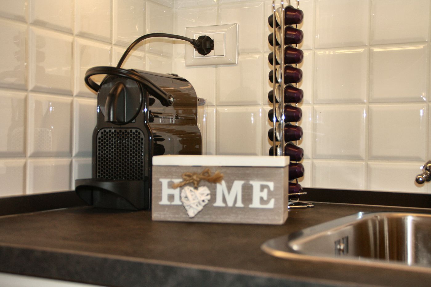 Kitchenette with coffee machine